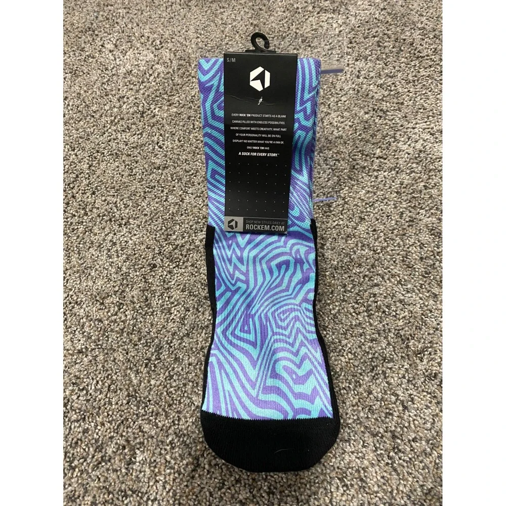 Rock Em Crew Socks Unisex S/M Blue Teal NWT Psychedelic Swirl Athletic Socks